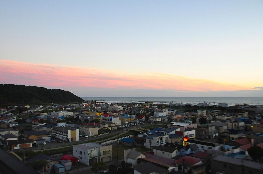 Shizunai Eclipse Hotel Shinhidaka Esterno foto